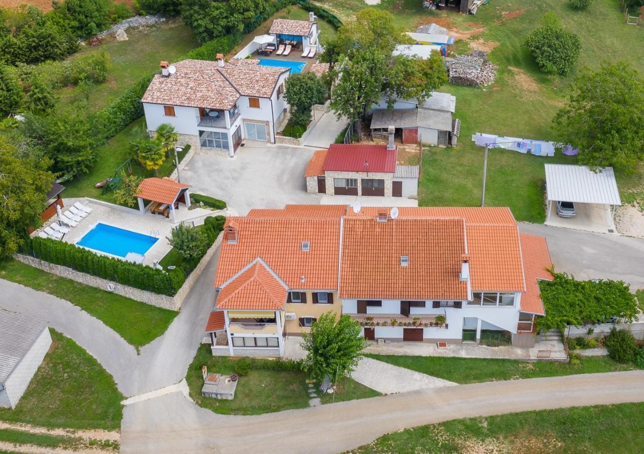 パジン House Semy With Private Poolヴィラ エクステリア 写真
